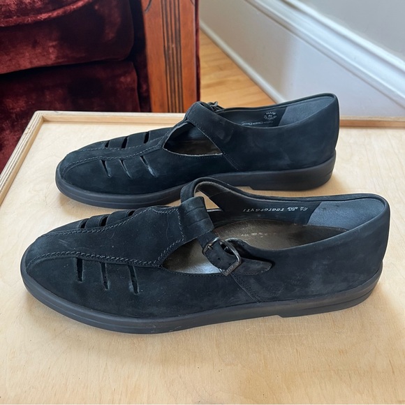 mephisto black nubuck fisherman sandals - Picture 3 of 10